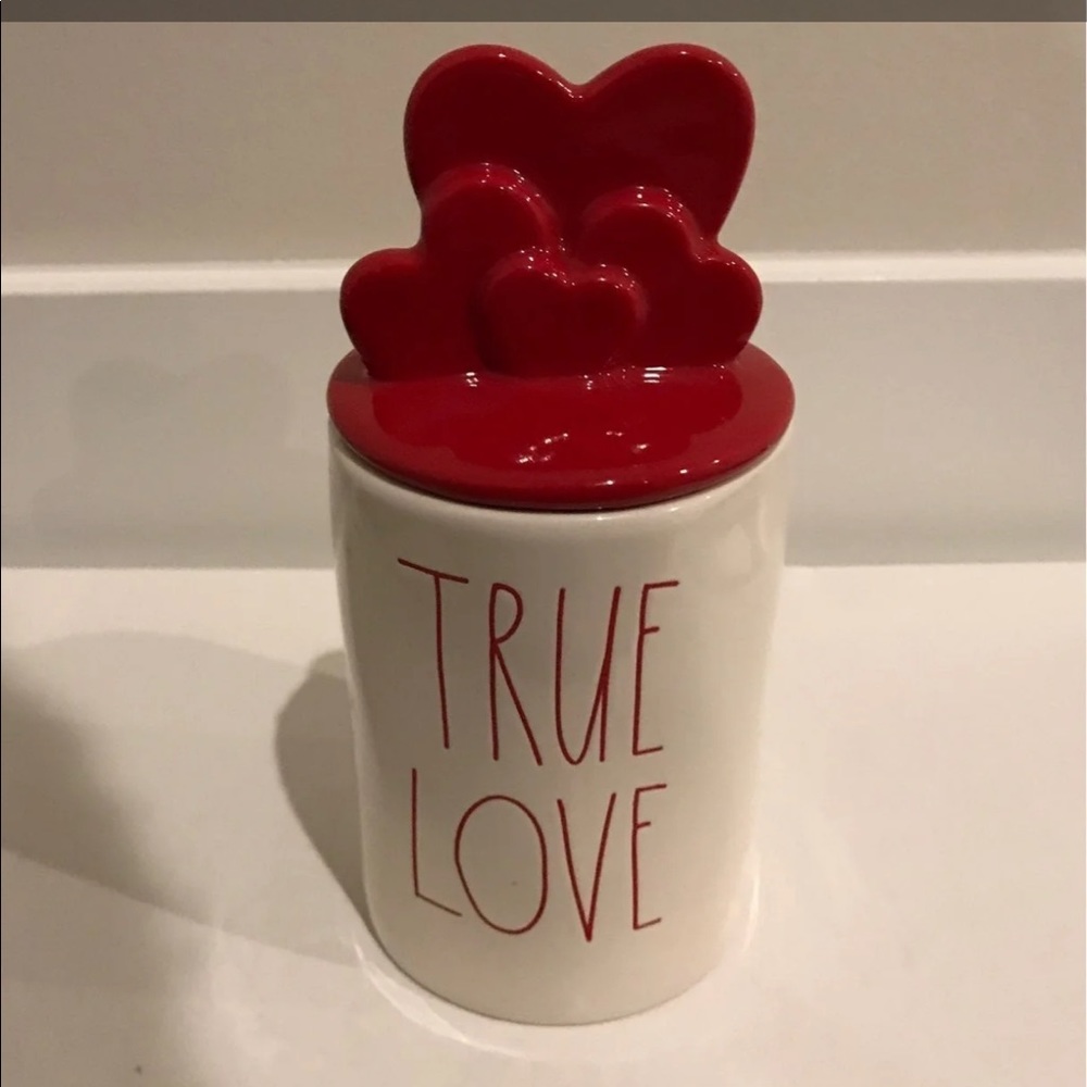 🍫Rae Dunn True Love Candle🍓